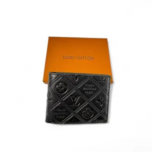 🖤 Louis Vuitton Black Embossed Leather Wallet – Men’s Luxury Bifold 🖤