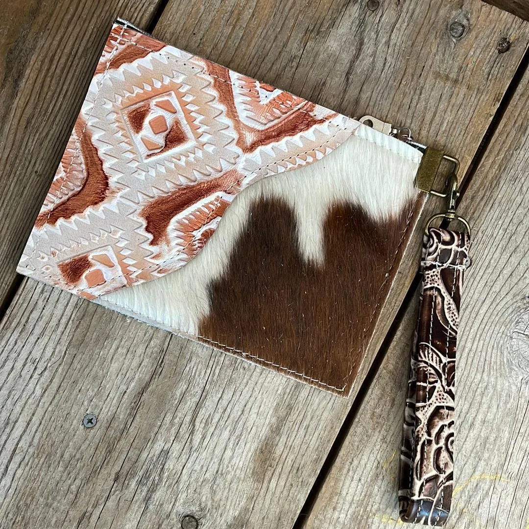 134 Make-up bag - Tricolor w/ Copper Penny Aztec