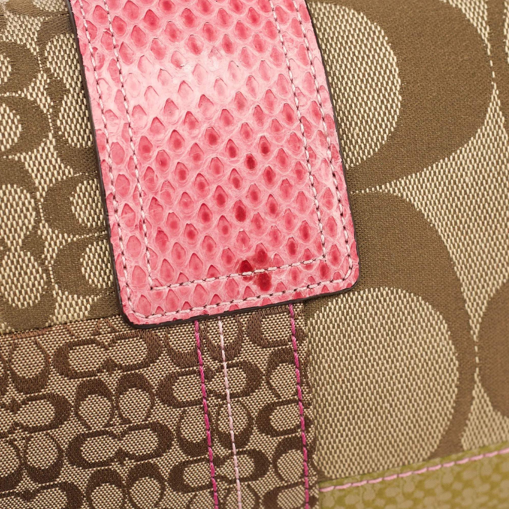 3689 Beige Pink Snake Soho Shoulder Bag
