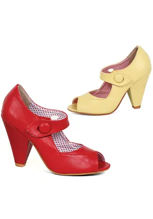4 Peep Toe Heel With Button Detal Closure