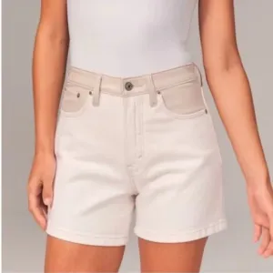 A&amp;F Mixed fFabric High‎ Rise Dad Shorts Women’s Size 12 Faux Leather Cream