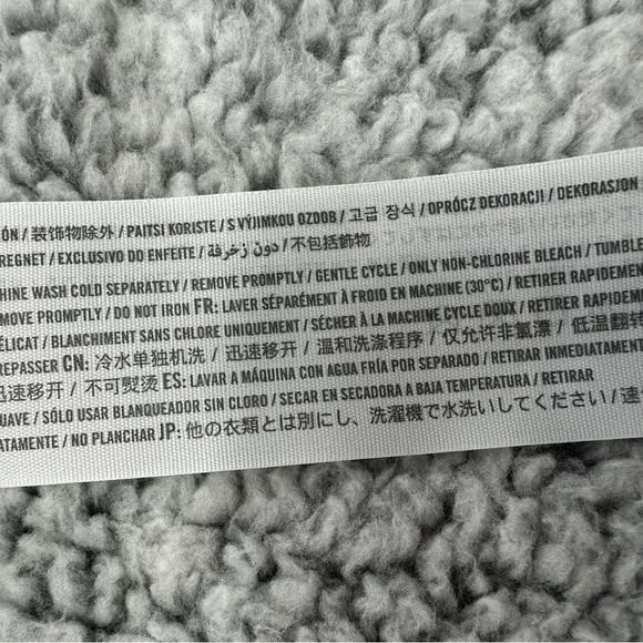 ABERCROMBIE &amp; FITCH Cloud Sherpa Vest Size XSMALL