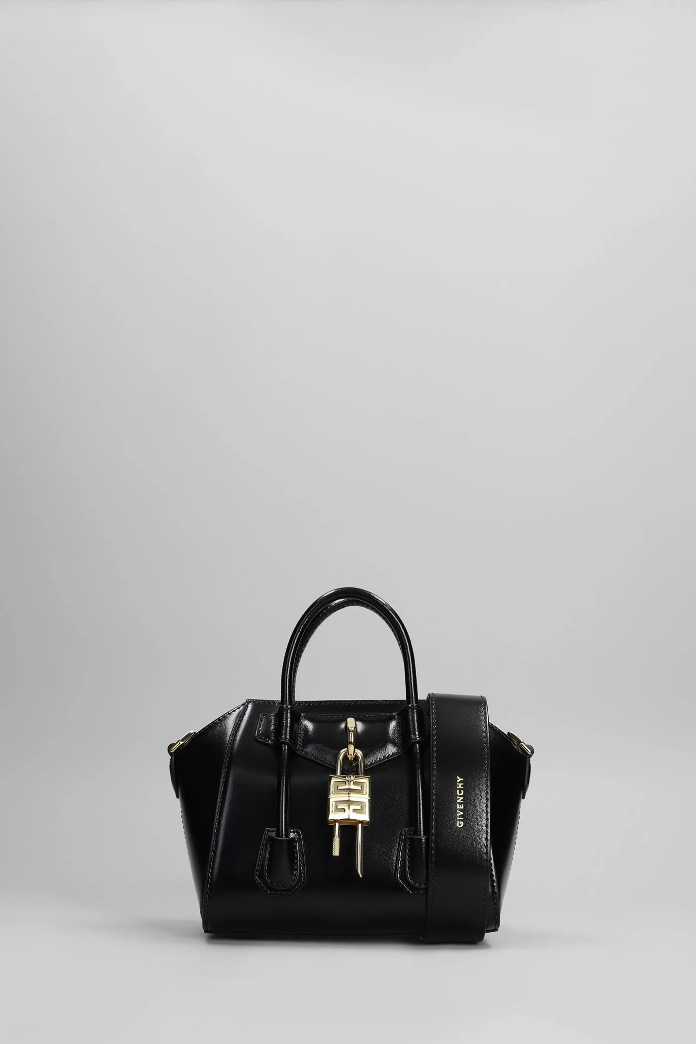 Antigona lock toy Shoulder bag in black leather
