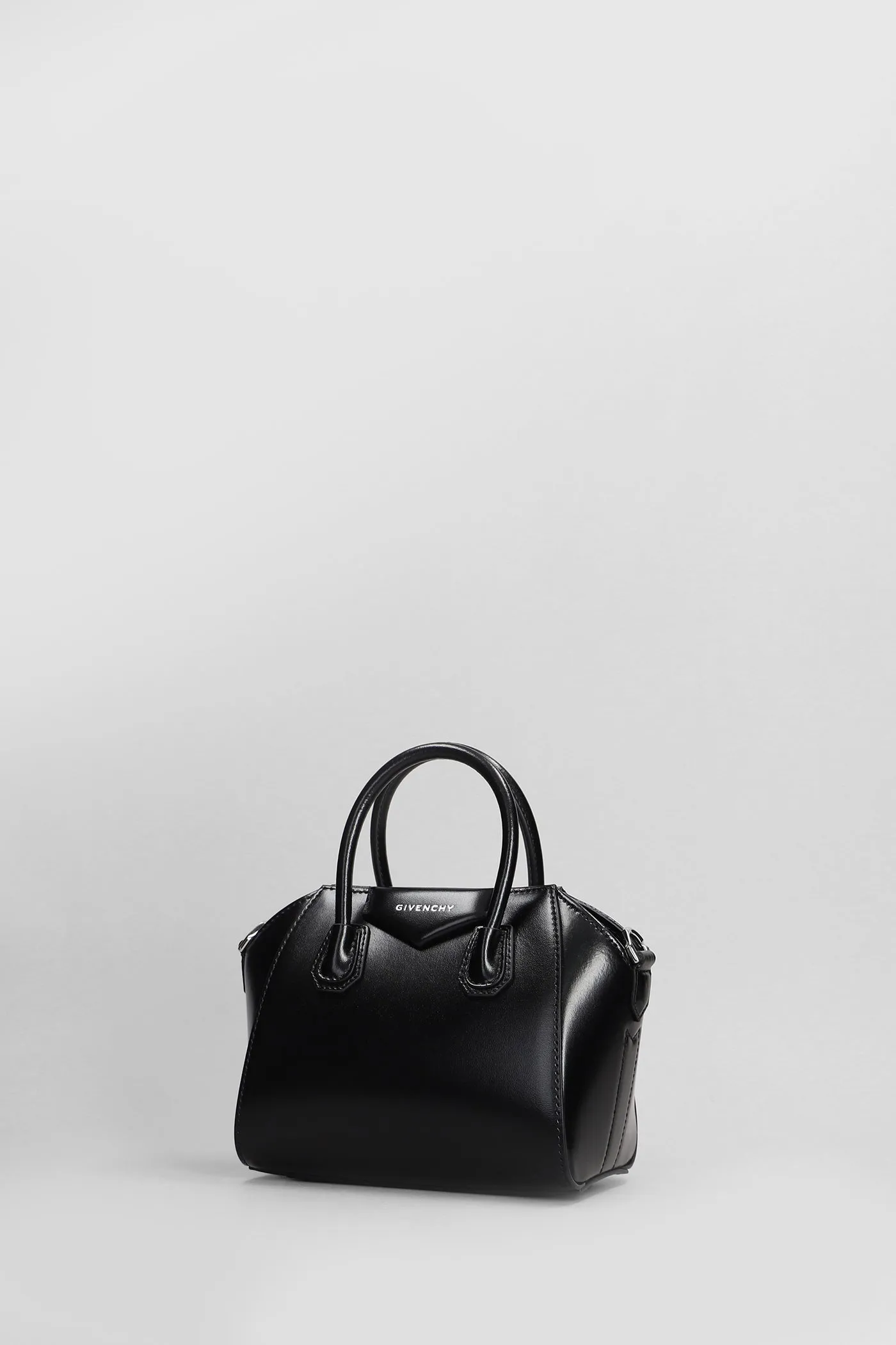 Antigona toy Hand bag in black leather