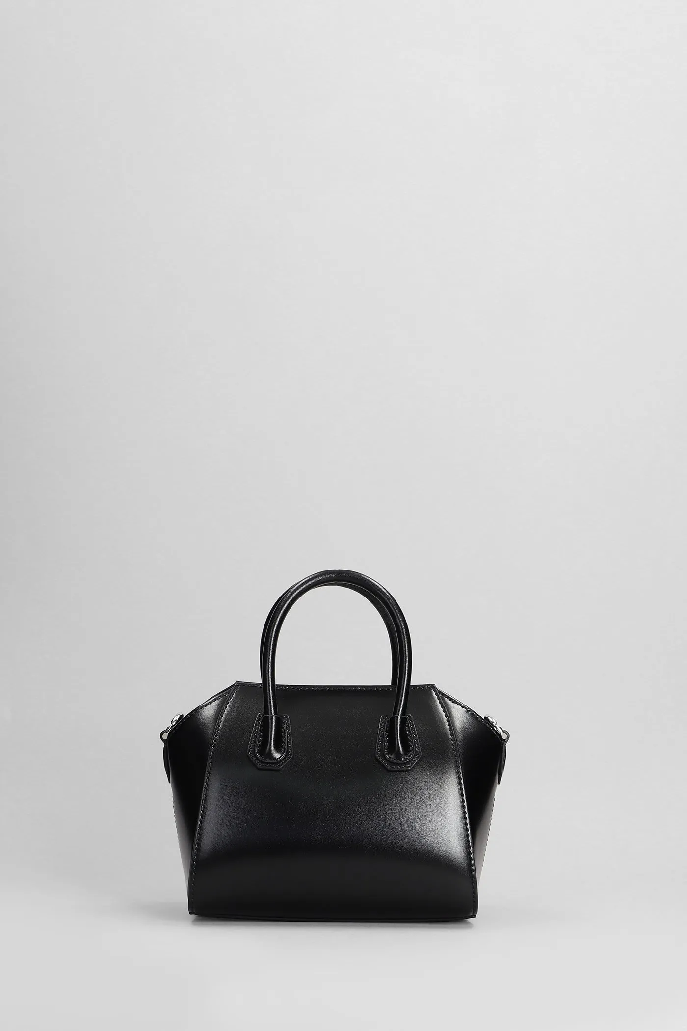 Antigona toy Hand bag in black leather
