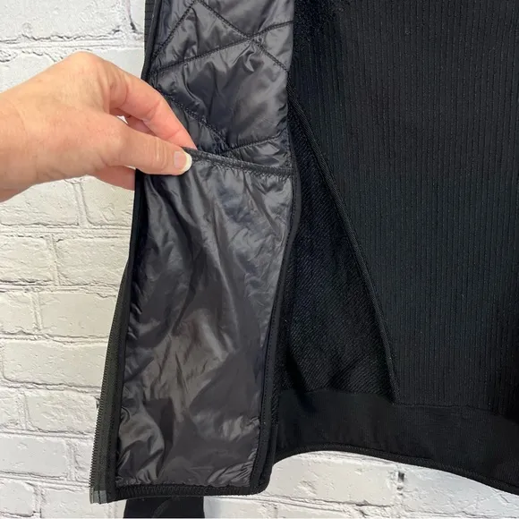 Athleta Insulated Flurry Primaloft Full Zip Quilted Jacket Black Sz M