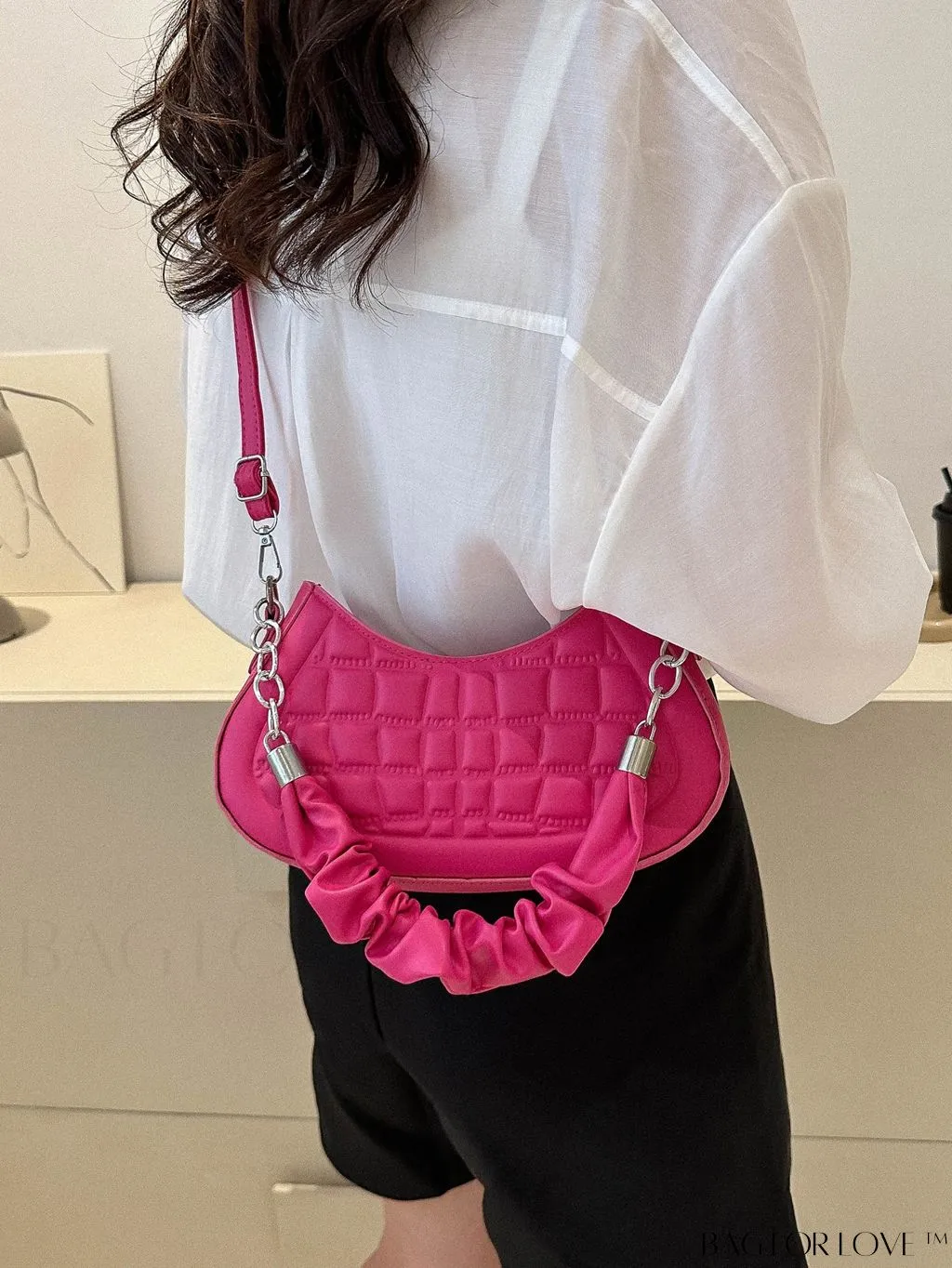 BagForLove - 2023 Fashionable Stone Textured Saddle Bag: Versatile and Elegant Shoulder/Crossbody Option