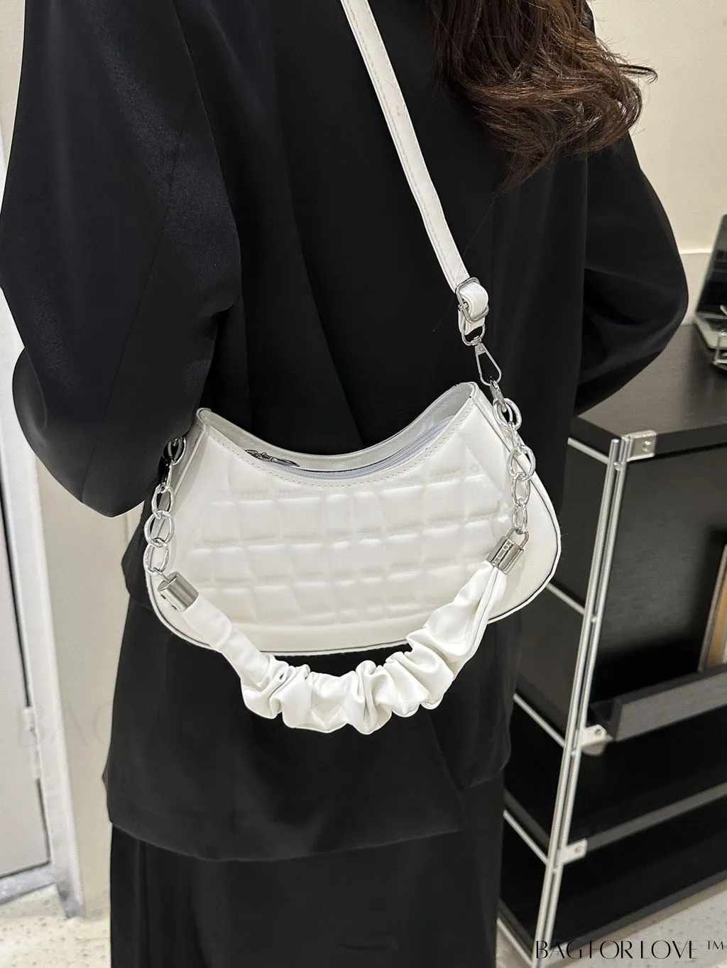 BagForLove - 2023 Fashionable Stone Textured Saddle Bag: Versatile and Elegant Shoulder/Crossbody Option