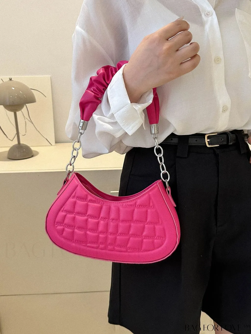 BagForLove - 2023 Fashionable Stone Textured Saddle Bag: Versatile and Elegant Shoulder/Crossbody Option