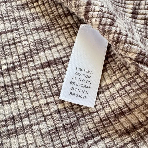 Banana Republic Long Ribbed Cardigan • Size: S