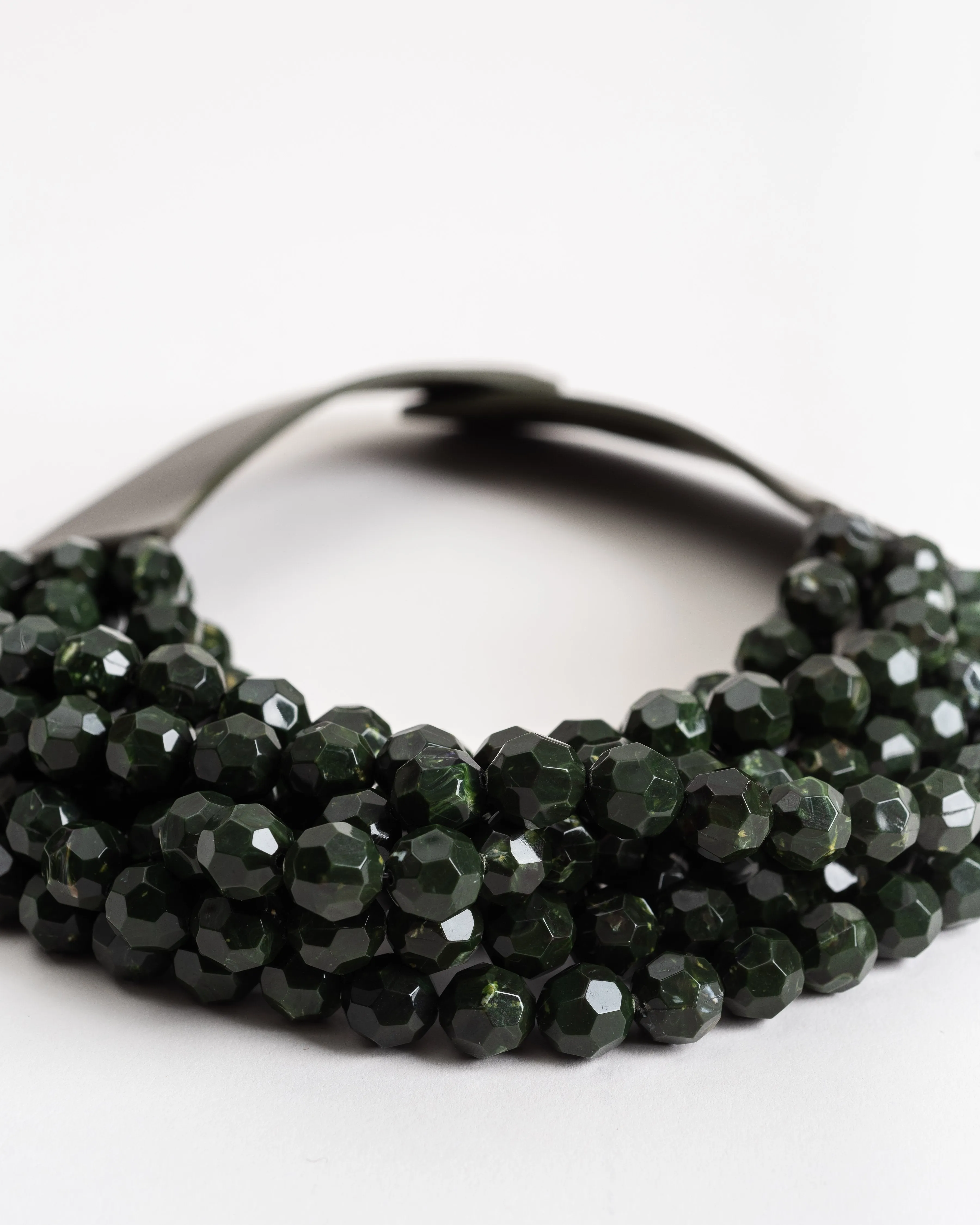 bella necklace - olive