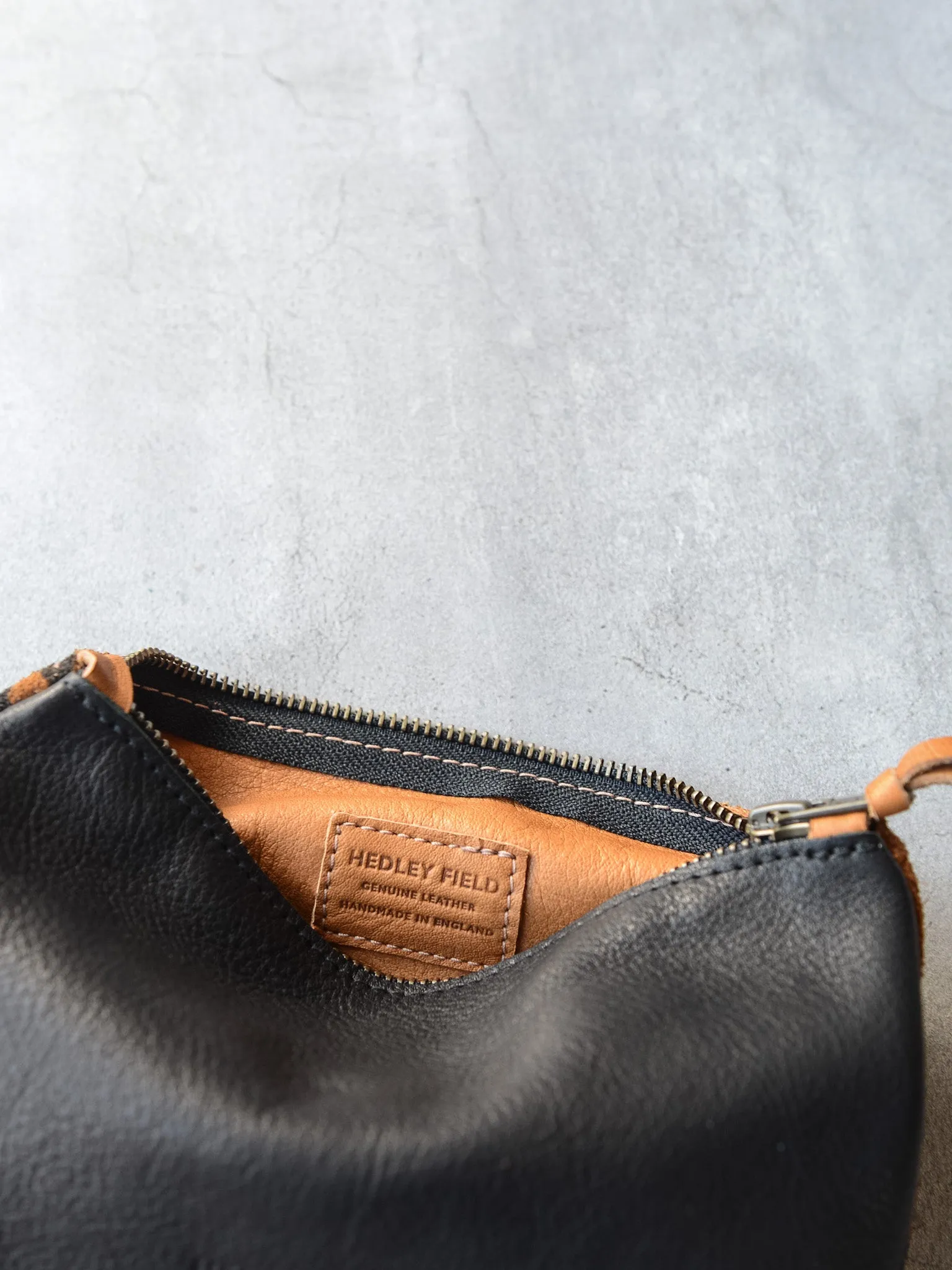 BLACK CHEETAH CONTRAST POUCH