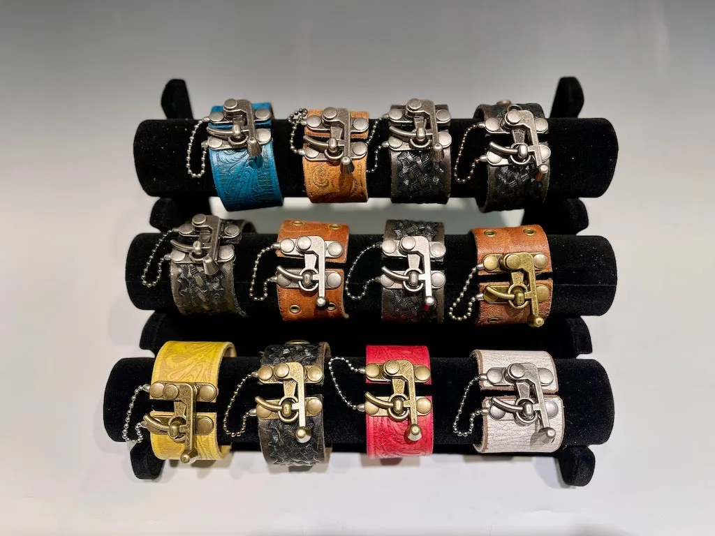 Black Leather Cuff with Brass Closure MMC10