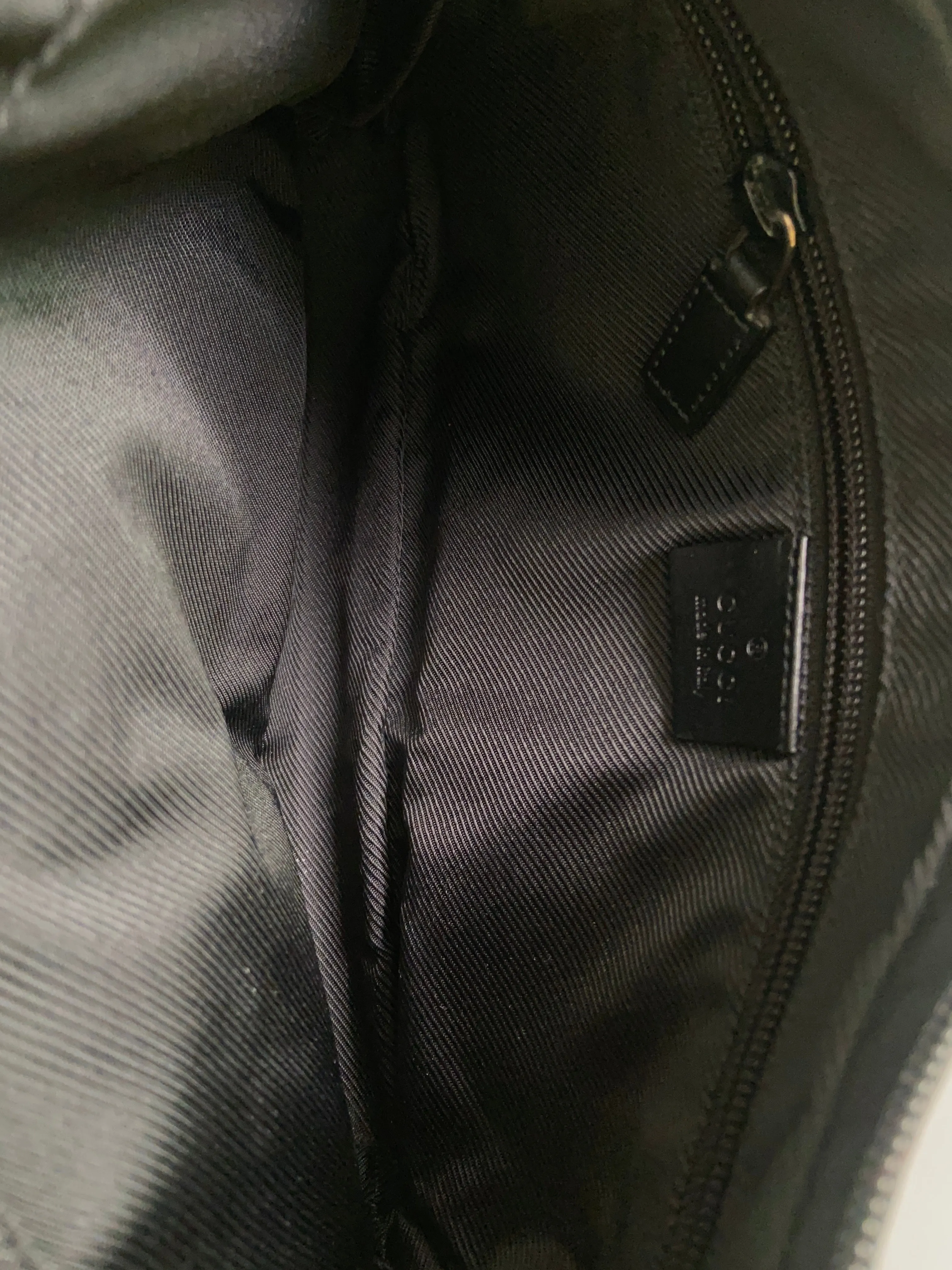 Black Vintage Gucci Crossbody-Shoulder Bag