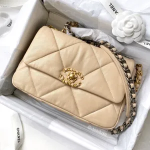 CHANEL 19 Small Flap Bag in Light Beige Lambskin