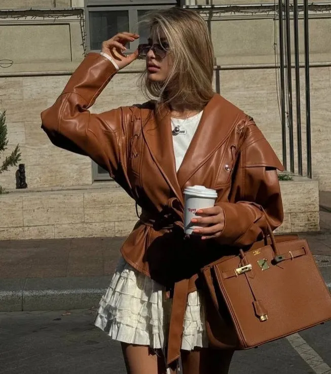 Chic Oversized Faux Leather Jacket with Retro American Vibes
