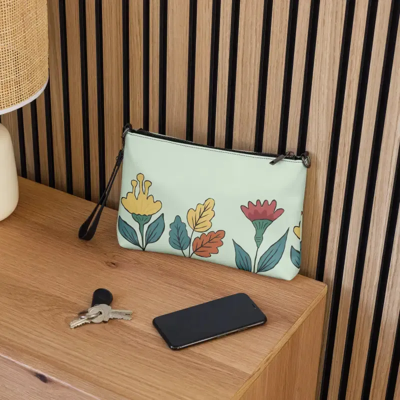 Chic Pretty Flowers Faux Leather Crossbody Bag