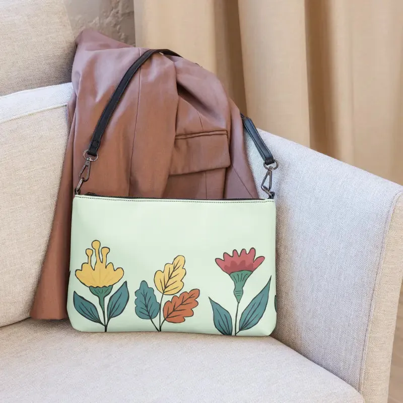 Chic Pretty Flowers Faux Leather Crossbody Bag
