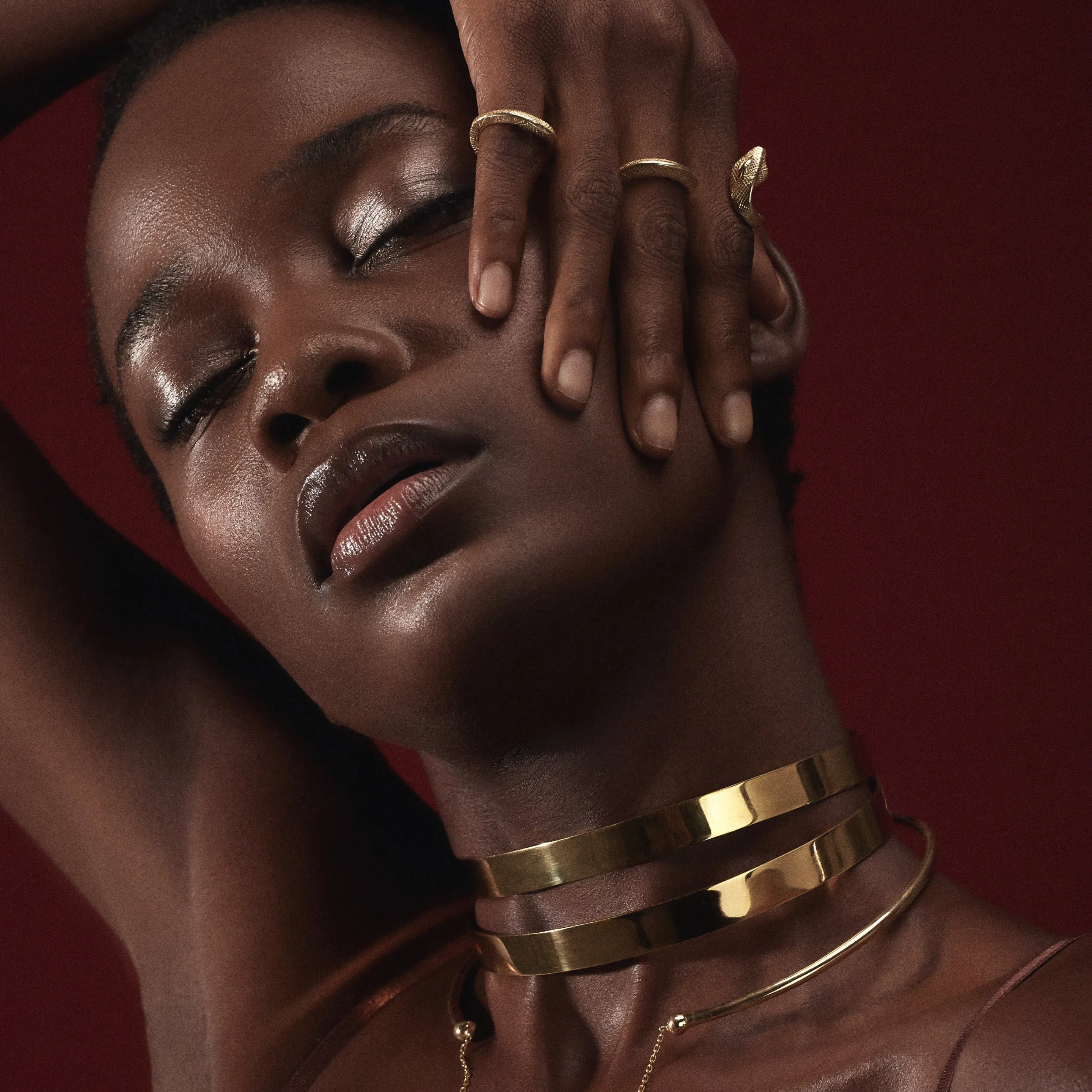 CHOKER with straps gold plated