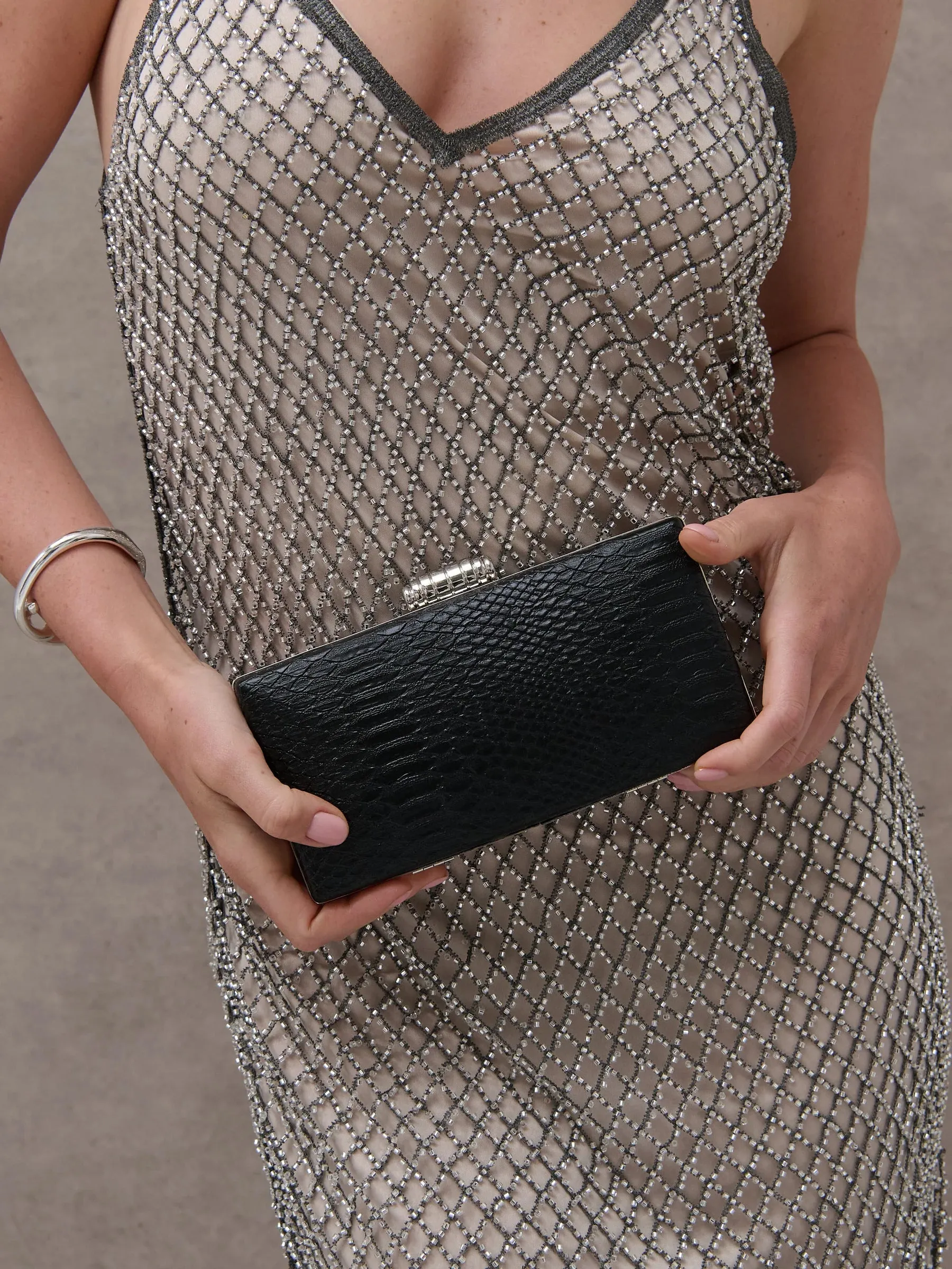 CIARA CROC EFFECT CLUTCH - BLACK
