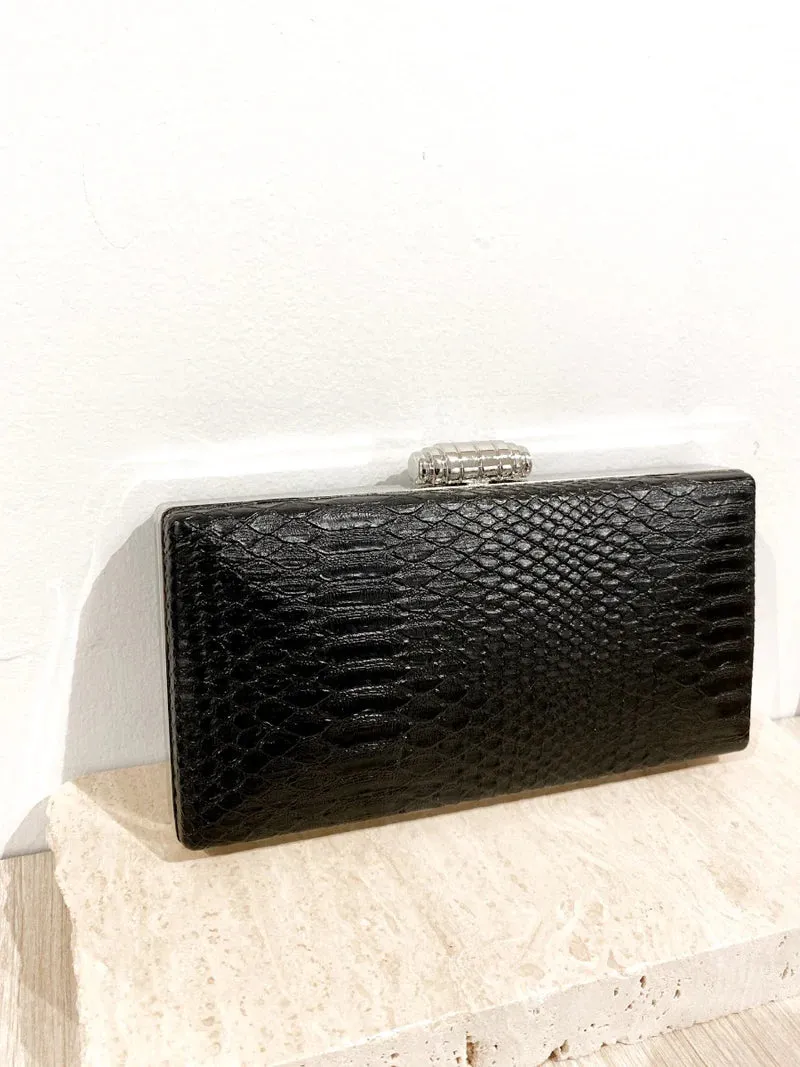 CIARA CROC EFFECT CLUTCH - BLACK