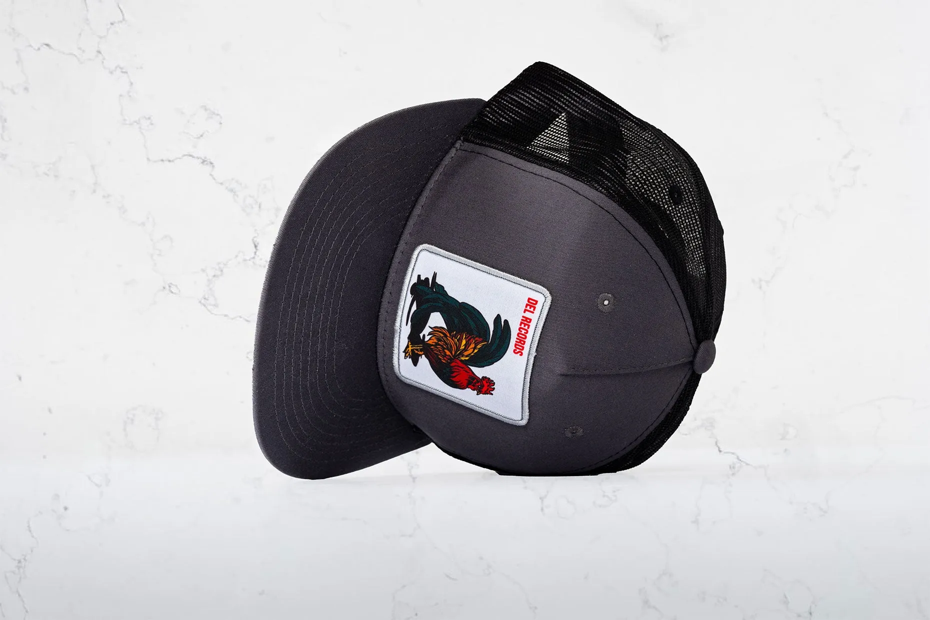 Del Rooster Trucker
