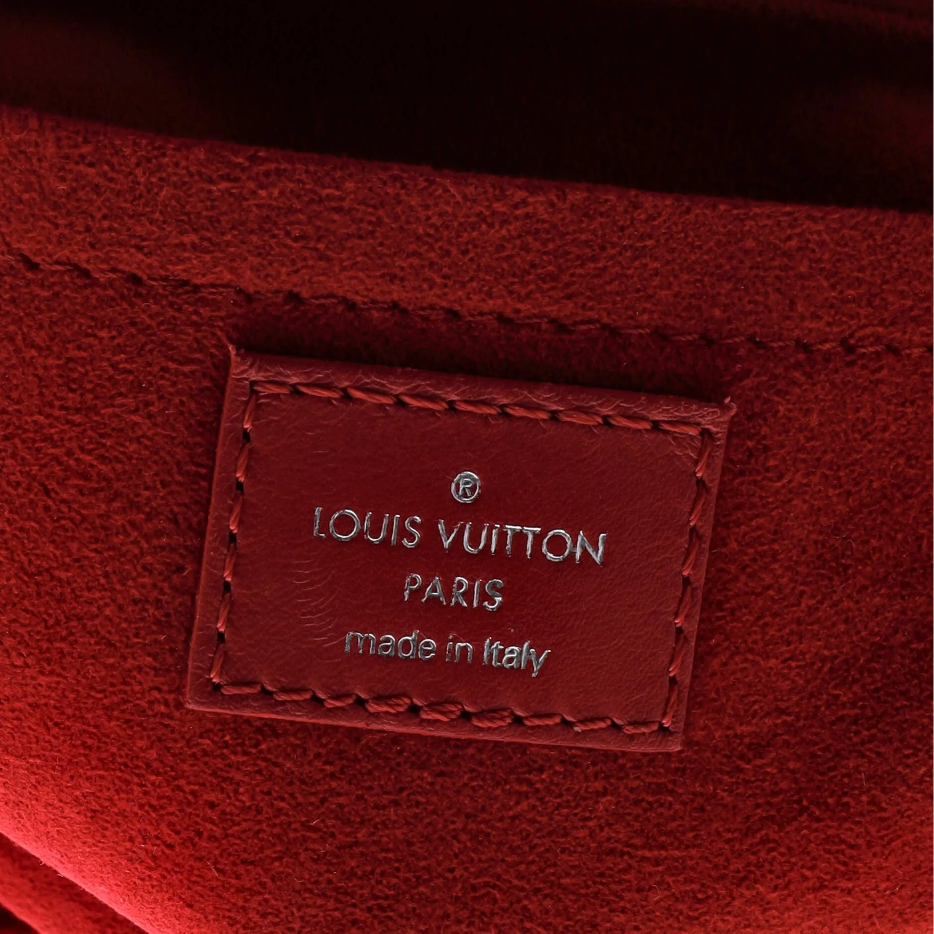 Designer New Wave Chain Bag Quilted Leather PM