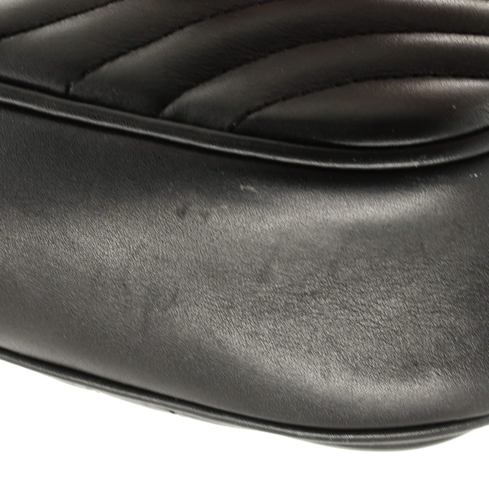 Designer New Wave Heart Crossbody Bag Quilted Leather
