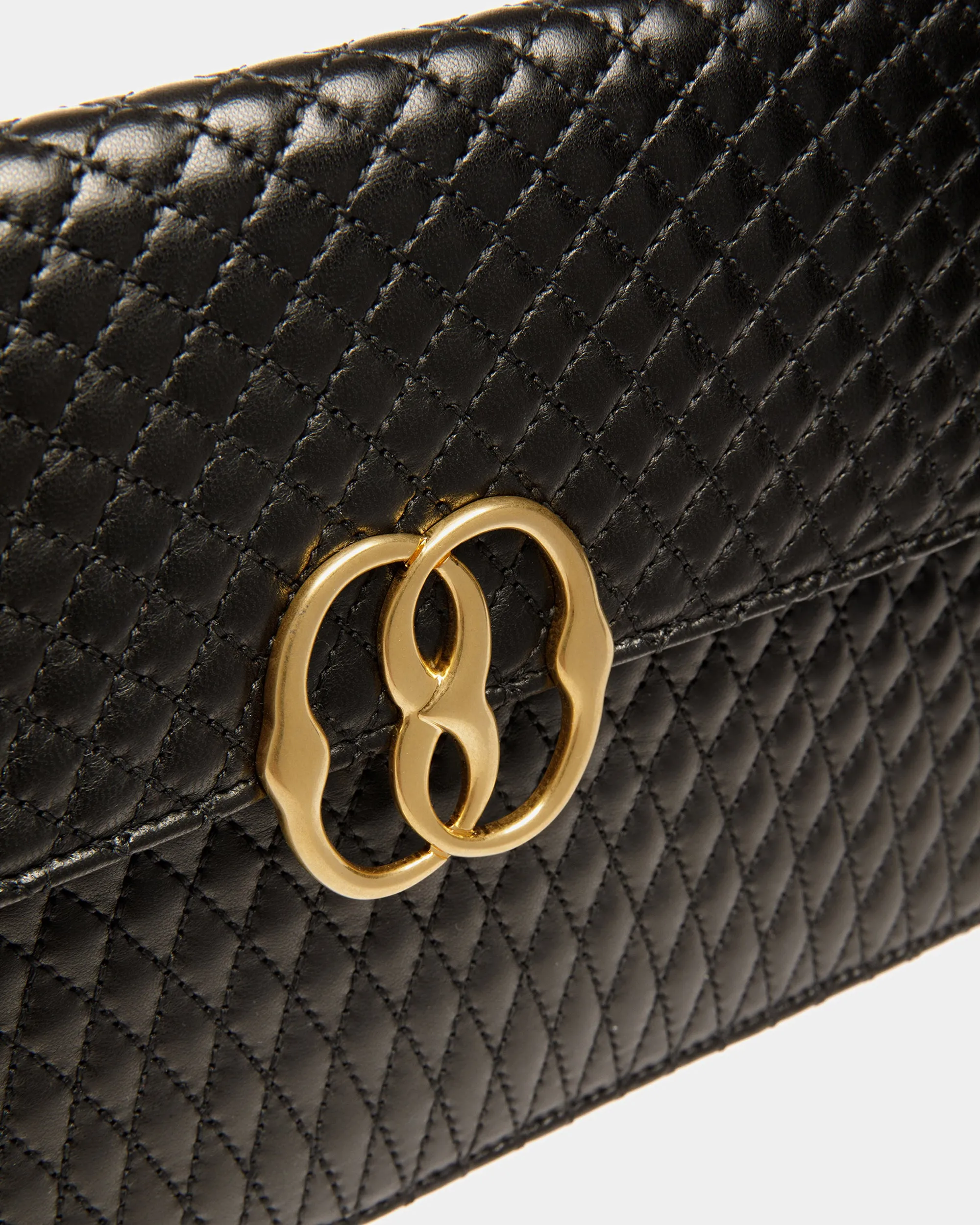 Emblem Clutch LG - Clutch