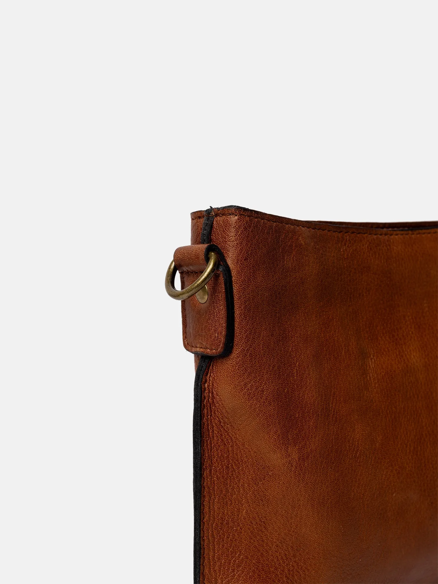 Fillis Small - Walnut/Brass