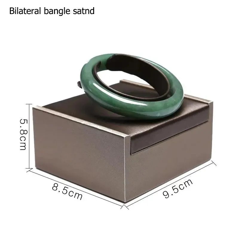 Finest Brown PU Leather Bracelet Pendant Necklace Jewellery Display Counter Stand Holder Bust Ring Earrings Presentation Shelf