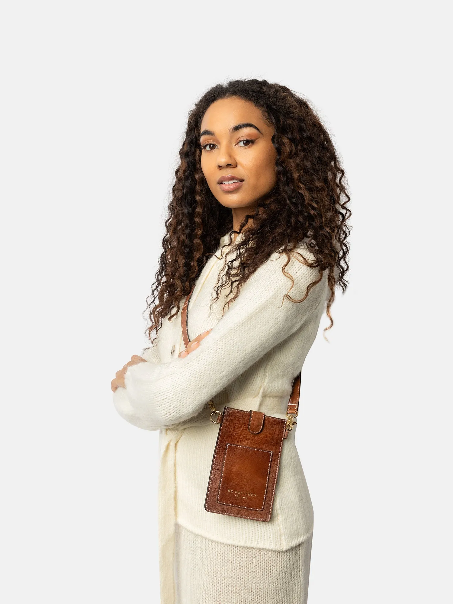 Freja - Walnut