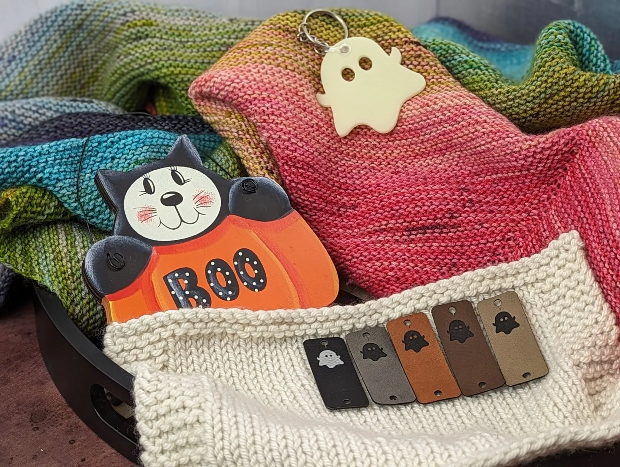 Ghost no-sew leatherette tag bundle