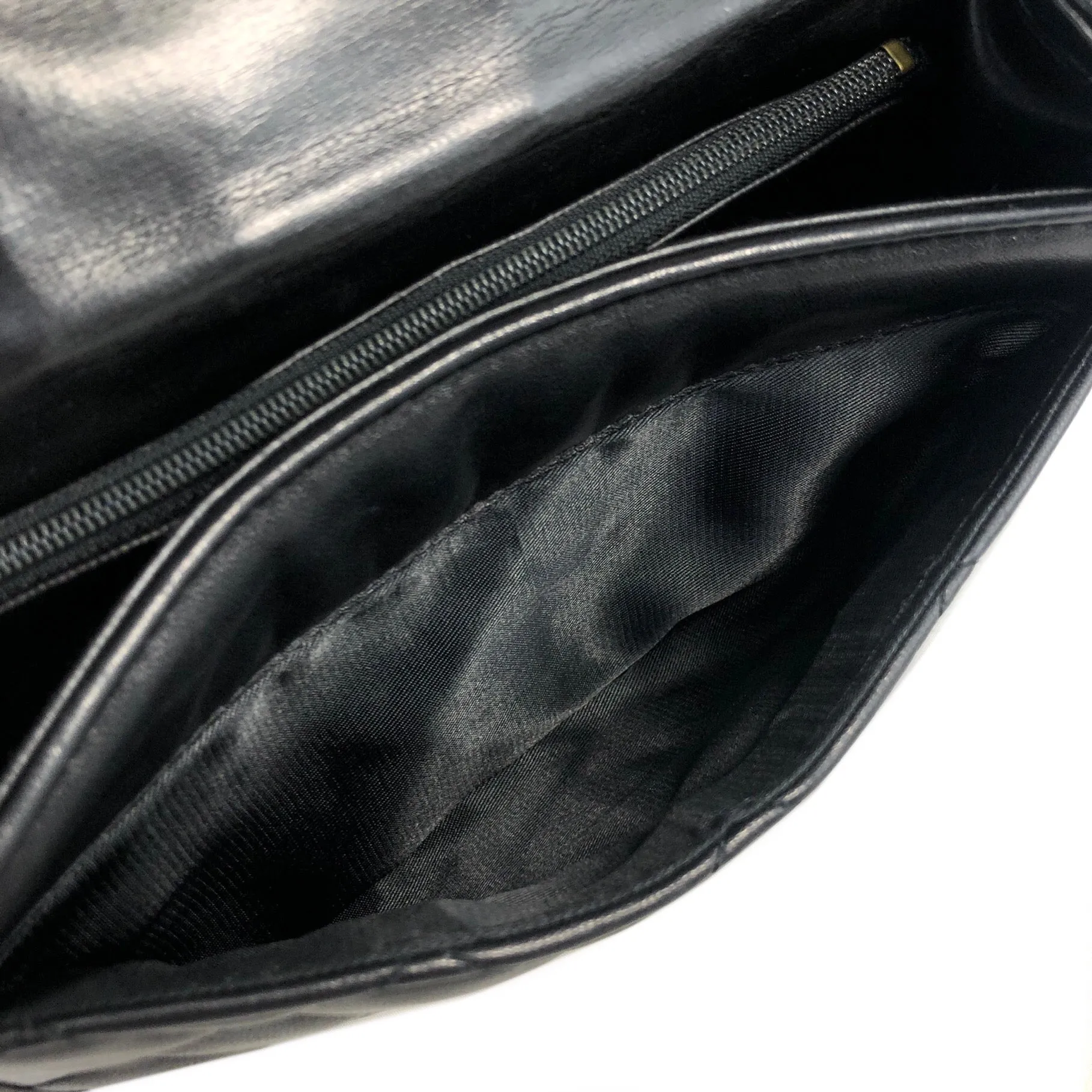 GIVENCHY Logo Motif Tassel Quilted Leather Shoulder bag Black Vintage cygn3n