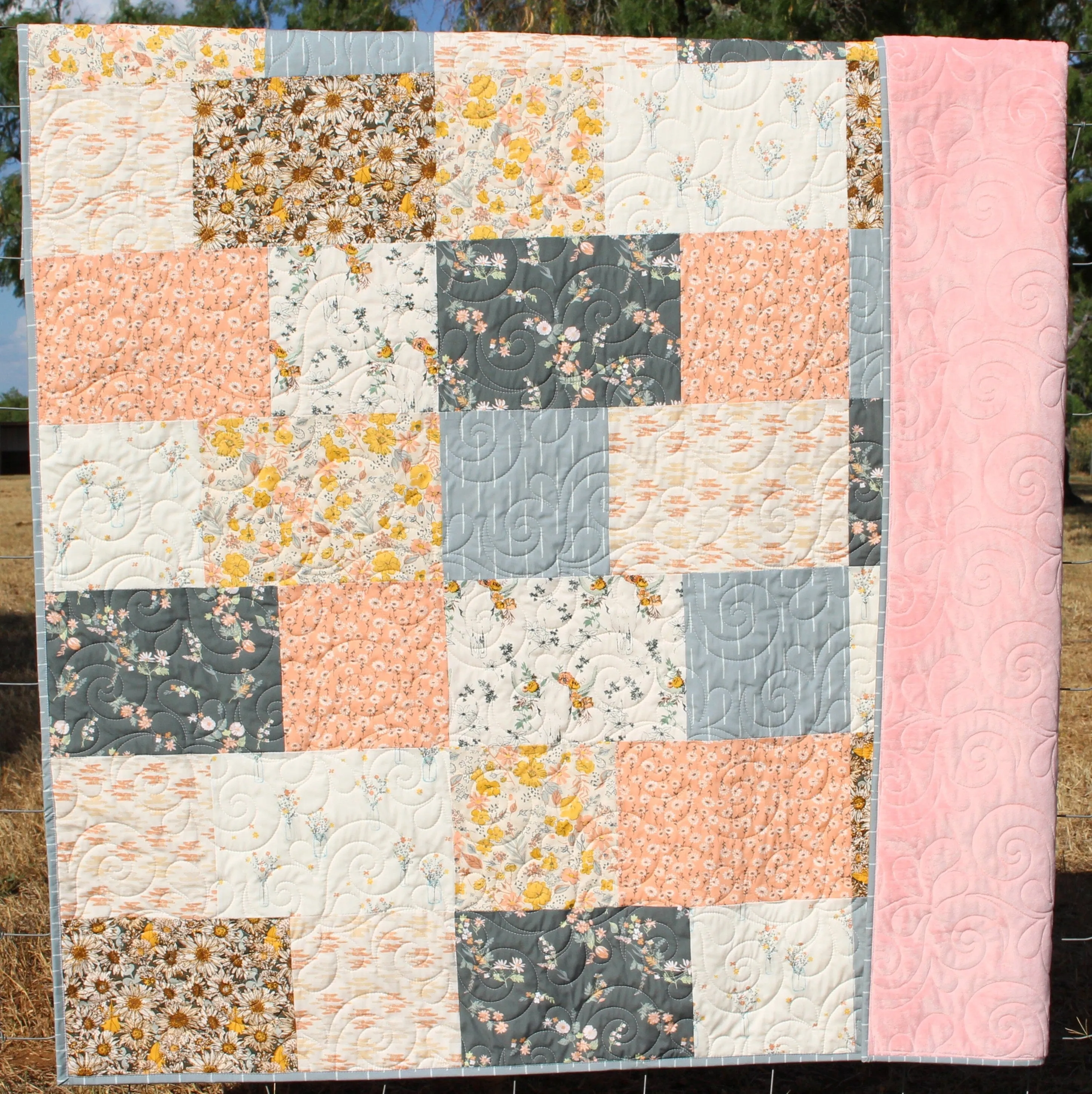 Handmade Quilts for Sale, Blanket Home Decor, Minky Throw, Gifts for Her