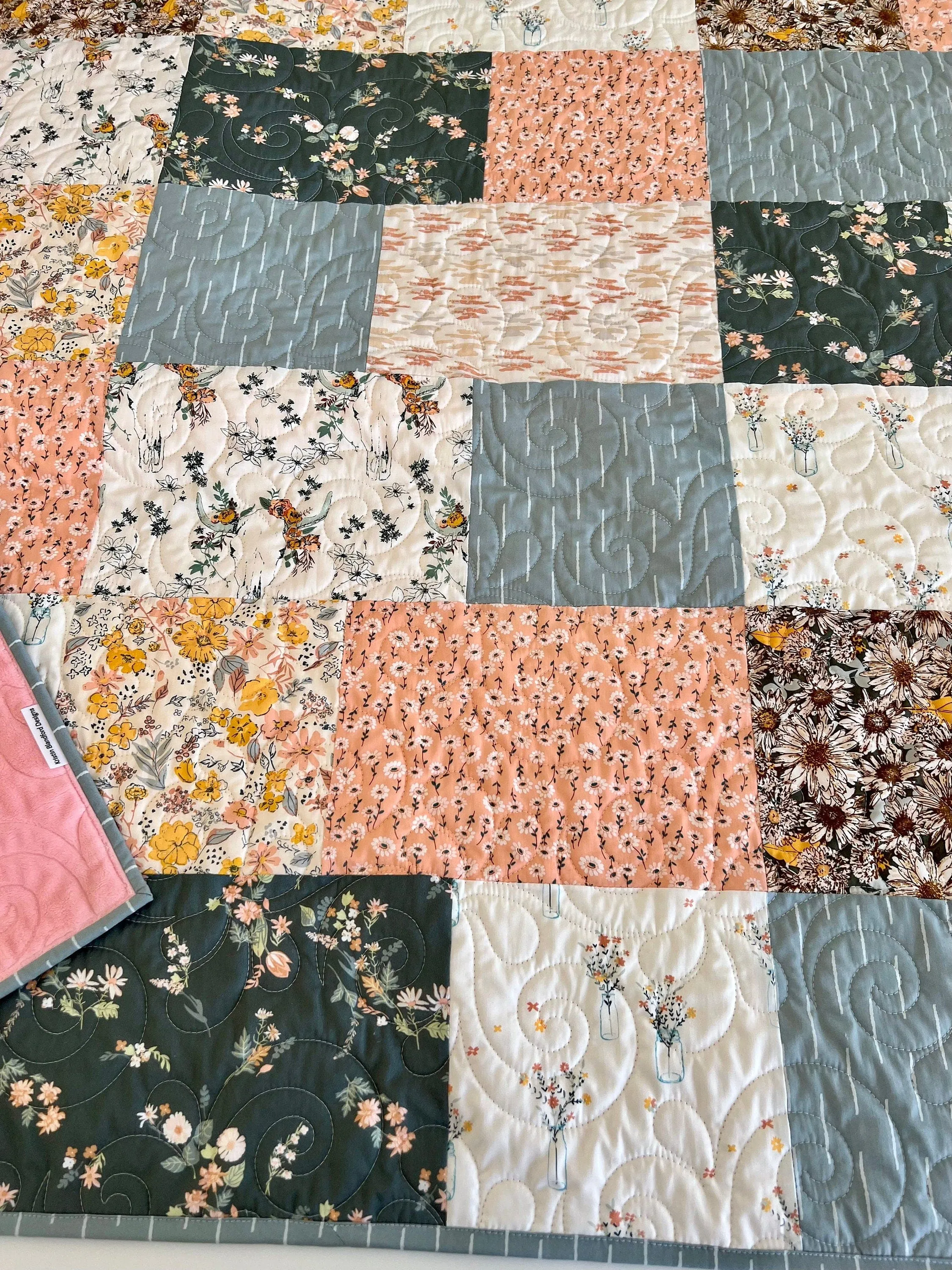 Handmade Quilts for Sale, Blanket Home Decor, Minky Throw, Gifts for Her