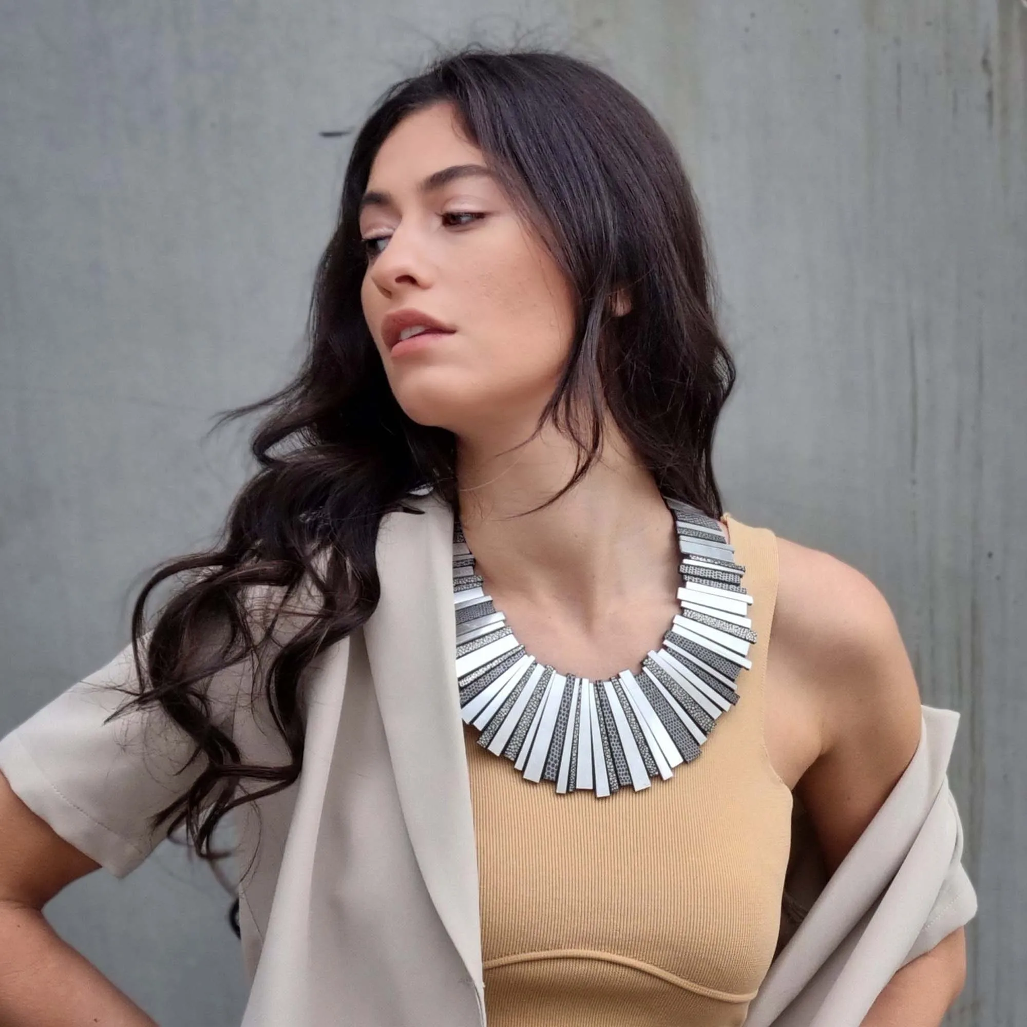 Hellena silver leather statement jewelry set