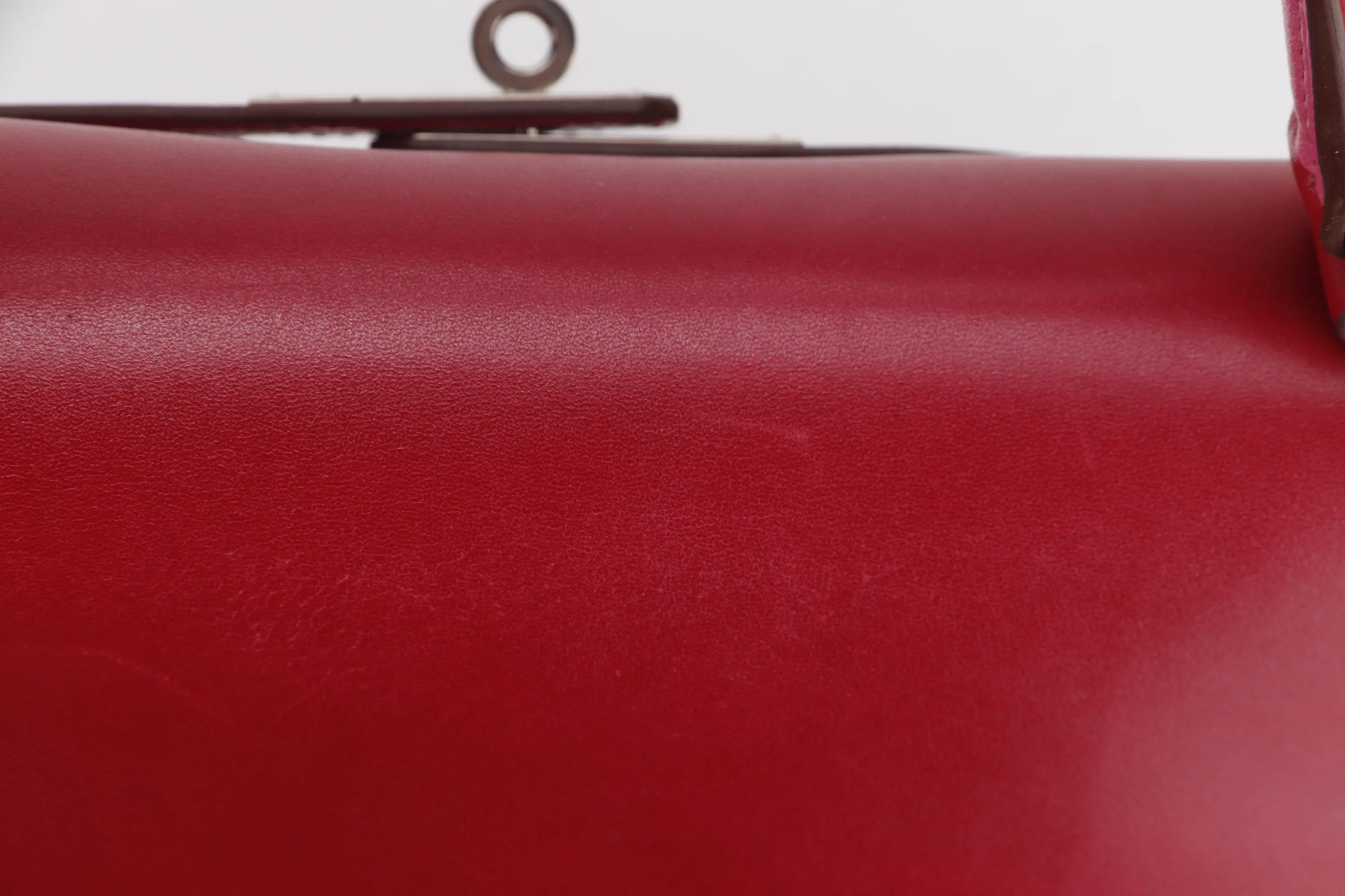 HERMES KELLY 35 (STAMP N) RED SWIFT LEATHER SILVER HARDWARE, WITH KEYS, LOCK, STRAP & DUST COVER