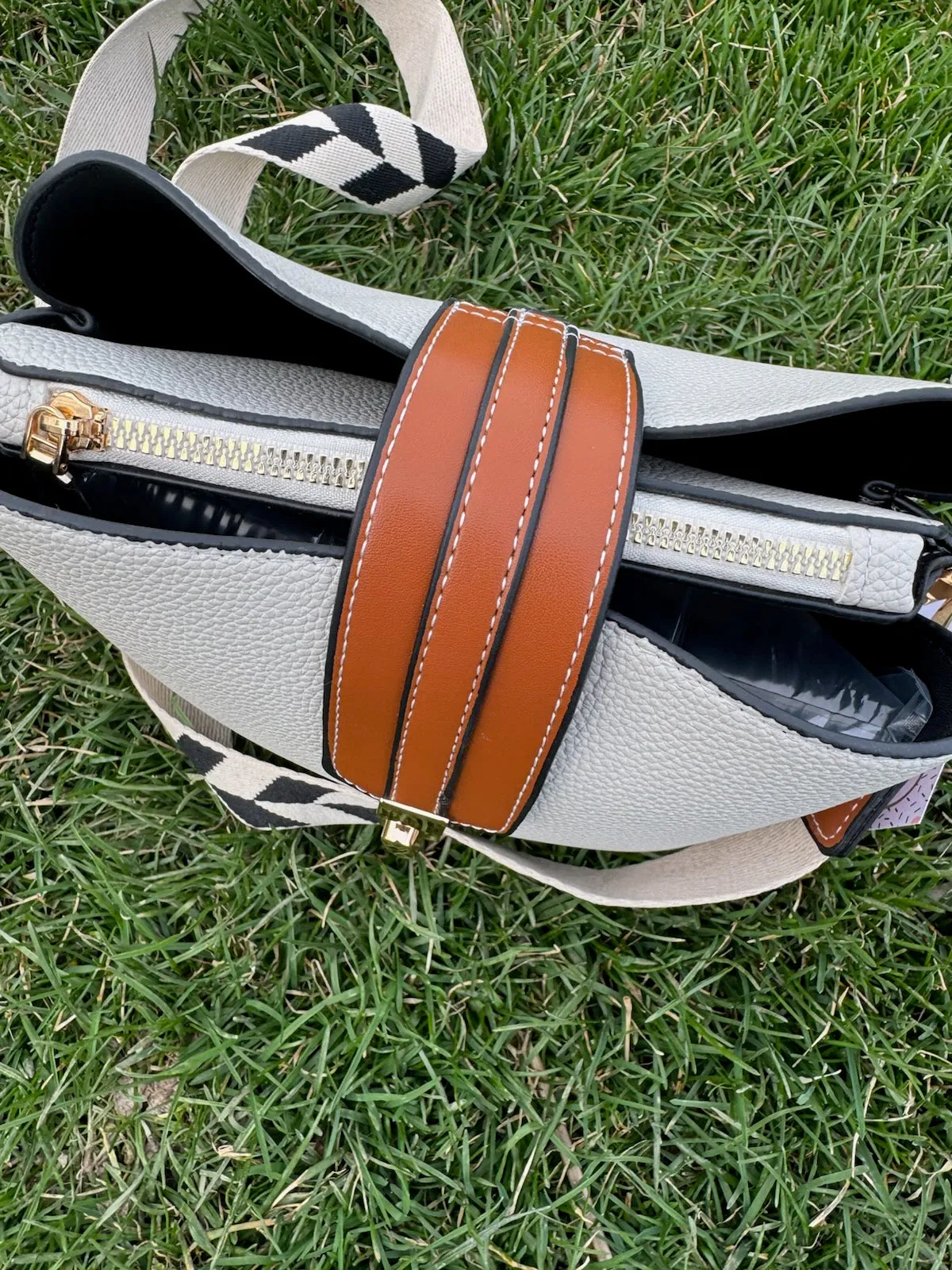 INDIE CROSSBODY