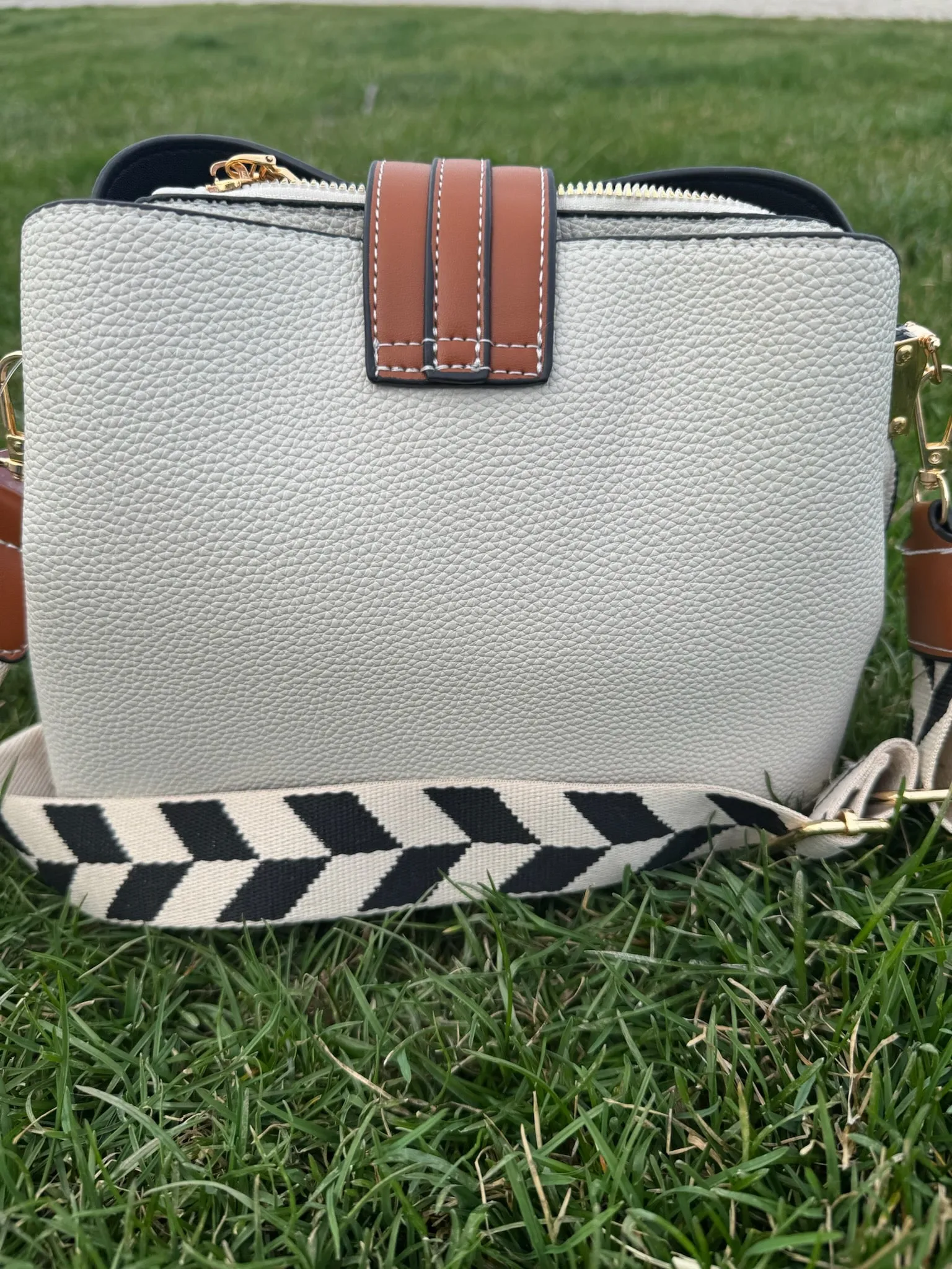 INDIE CROSSBODY