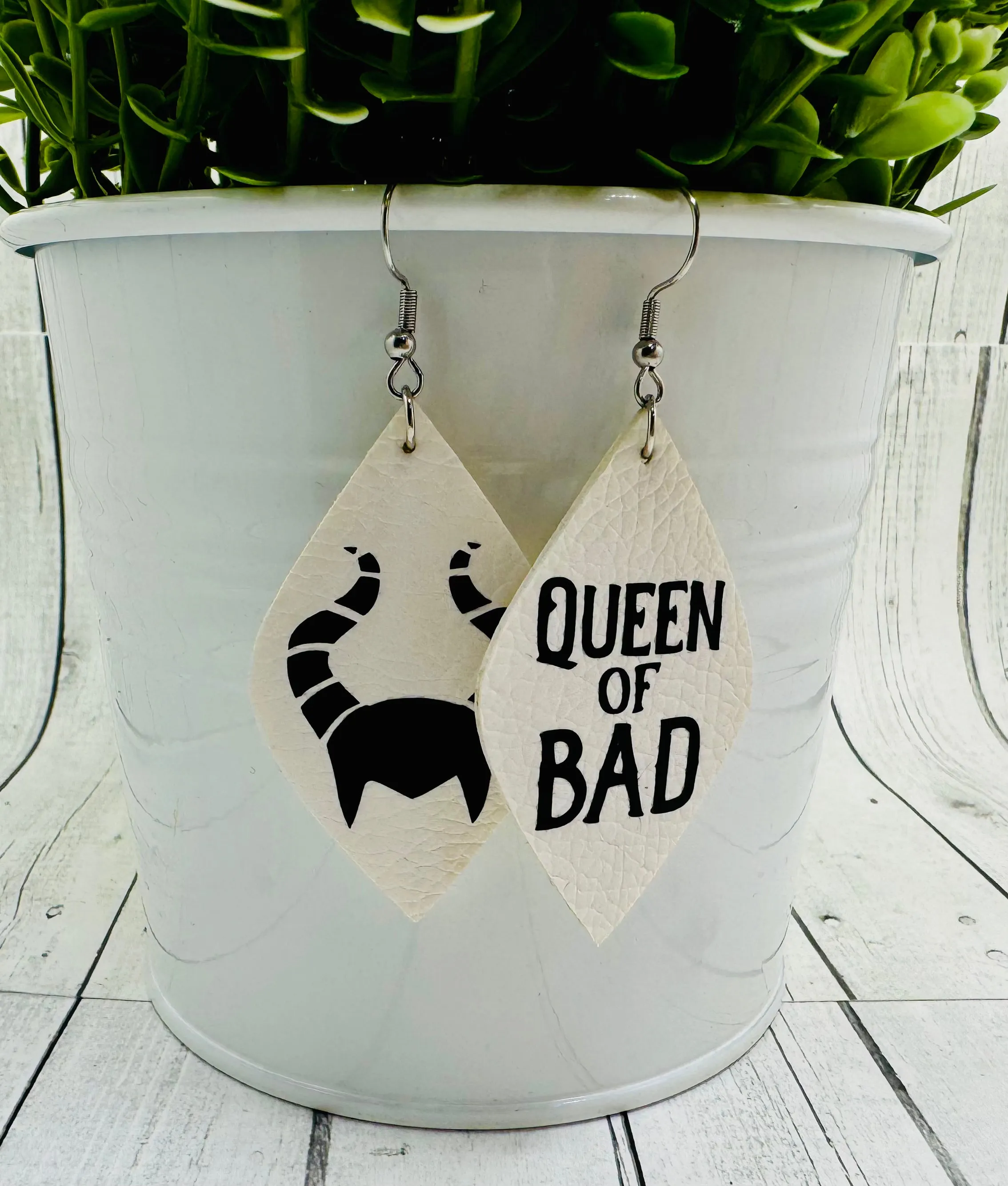 It’s Good to Be Bad! Dangles