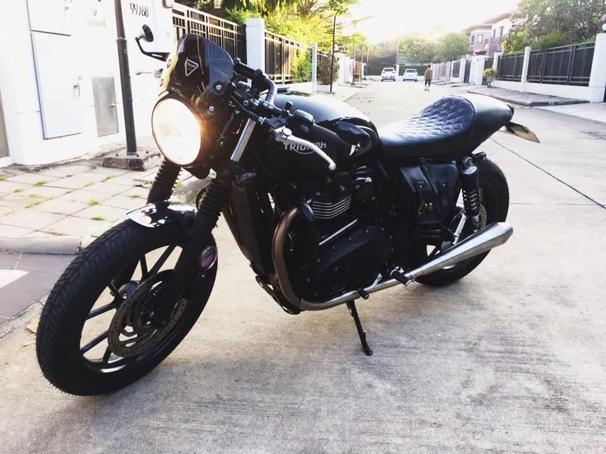 KB-TWCAS - Triumph Bonneville Water-Cooled Café Seat
