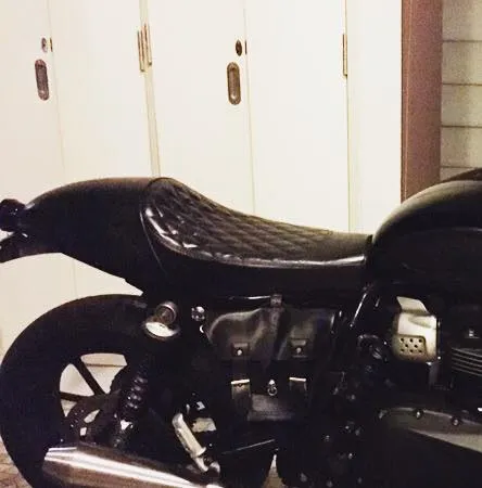 KB-TWCAS - Triumph Bonneville Water-Cooled Café Seat