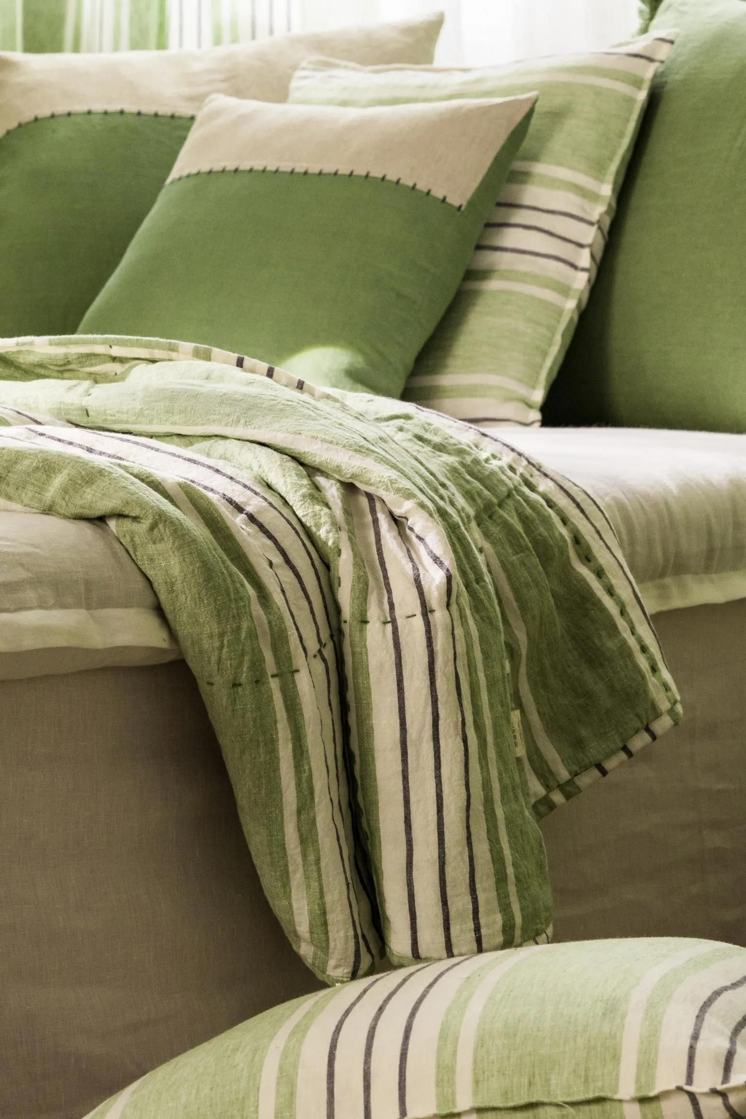 Linen Zen Hand Quilted Quilt-Green Zen