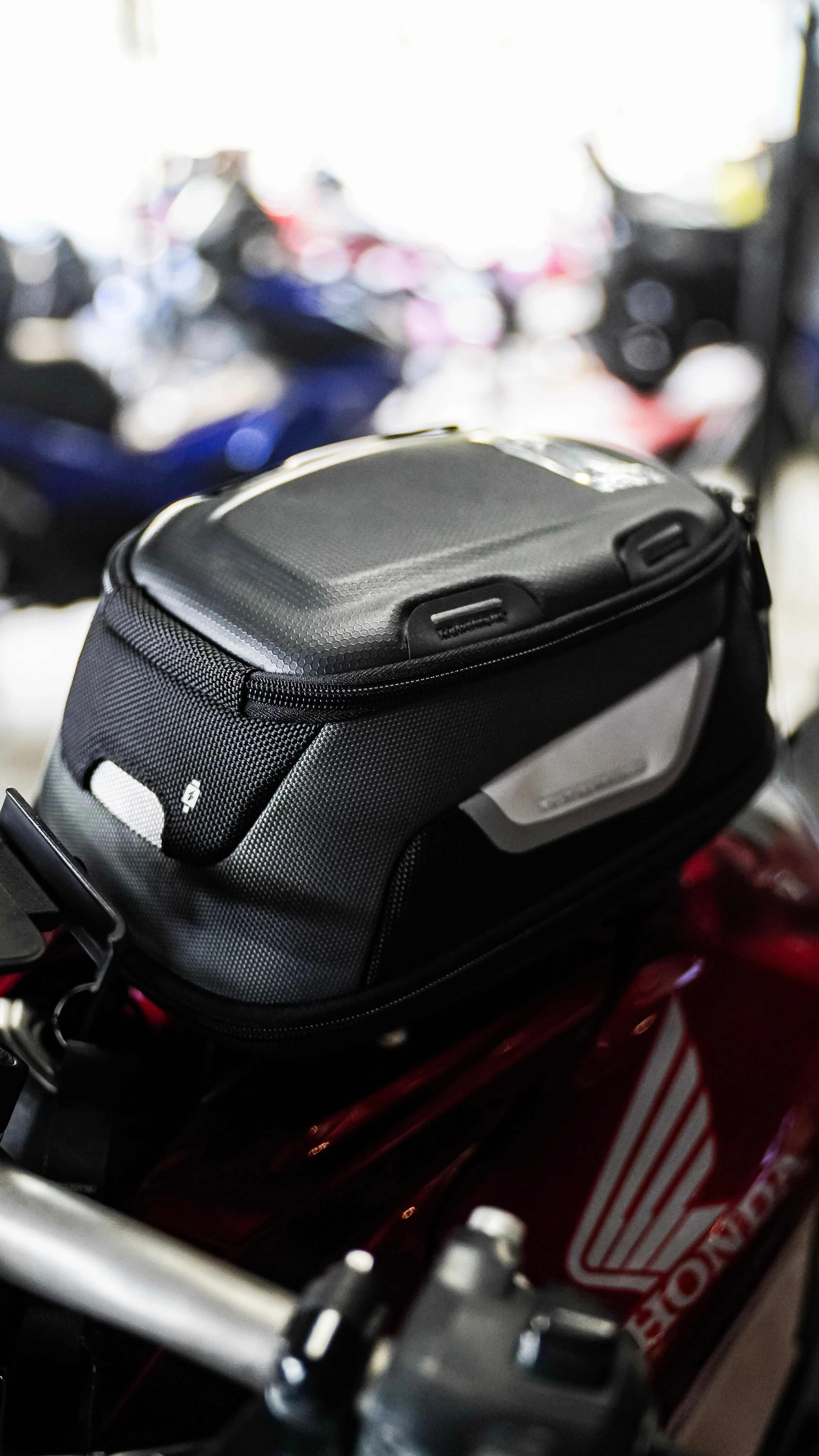 LOBOO TANK BAG (6.5 LITTERS)