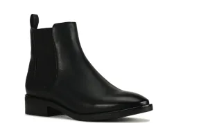 LOSCABOSTAILSB TAILS BLACK