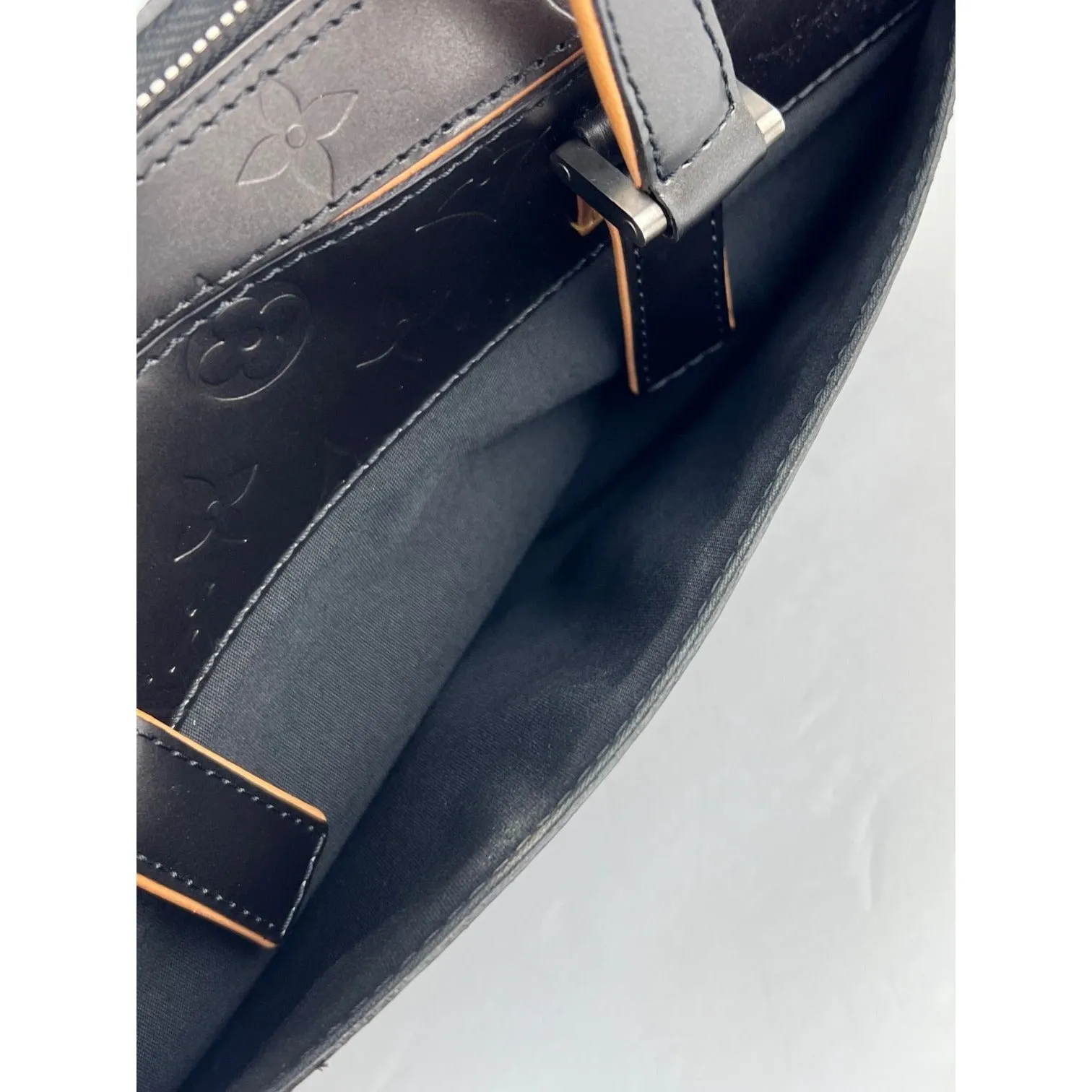 Louis Vuitton Mat Monogram Shelton Black Hand Bag