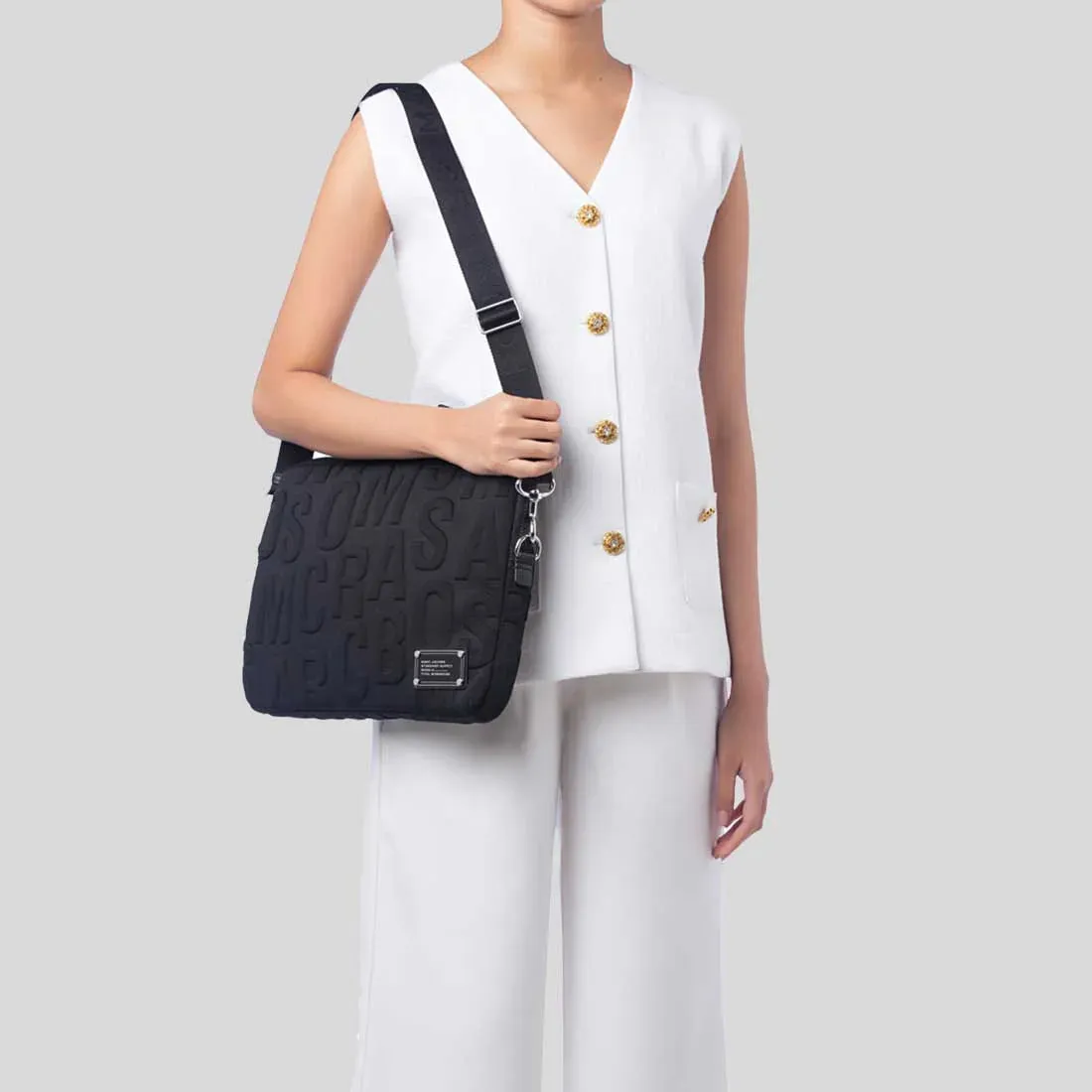 MARC JACOBS Logo Quilted Nylon Laptop Bag Black RB-4P4SCP006S02