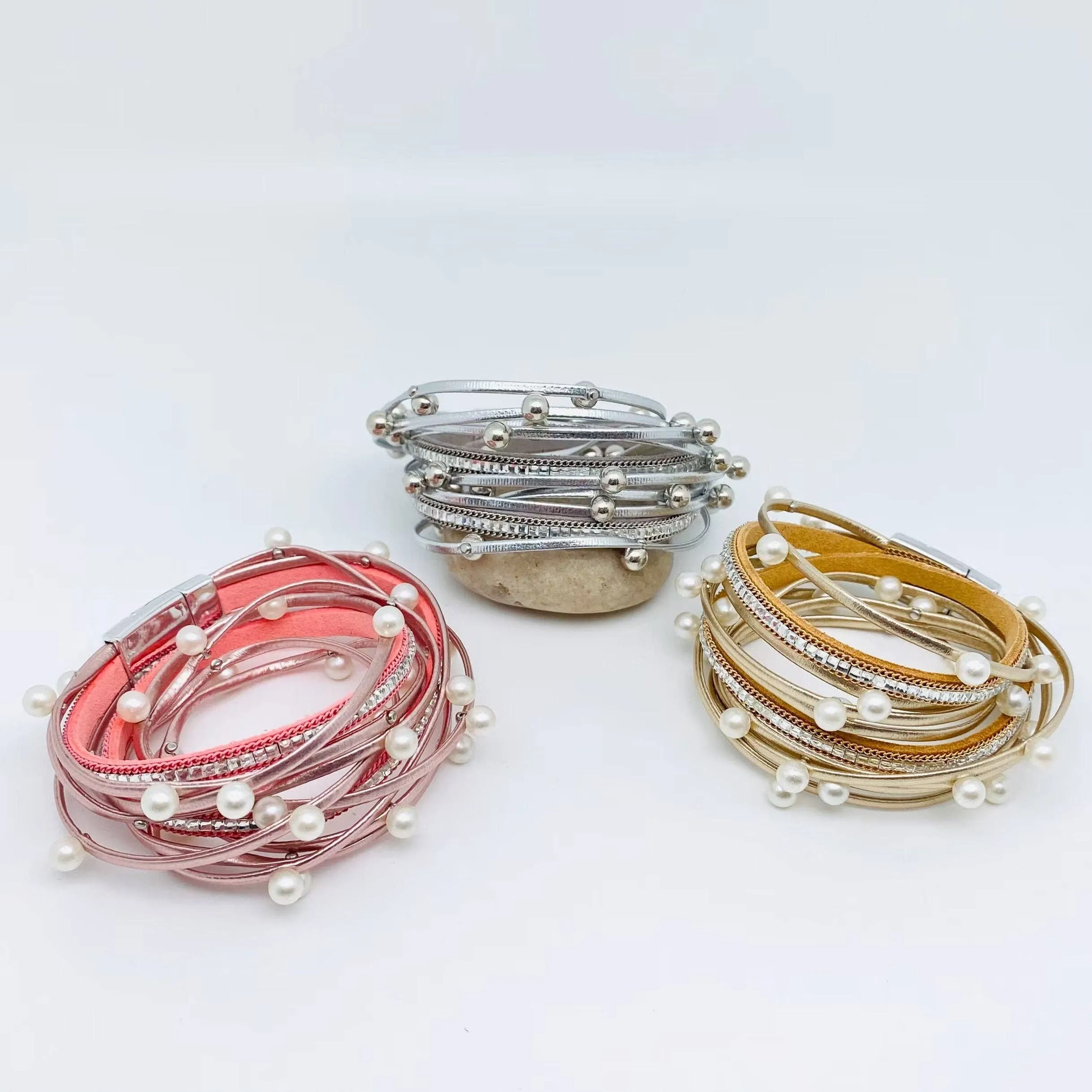 Metal Beads Pearl Multi-Layer PU Leather Bracelet: Silver   Metal Beads