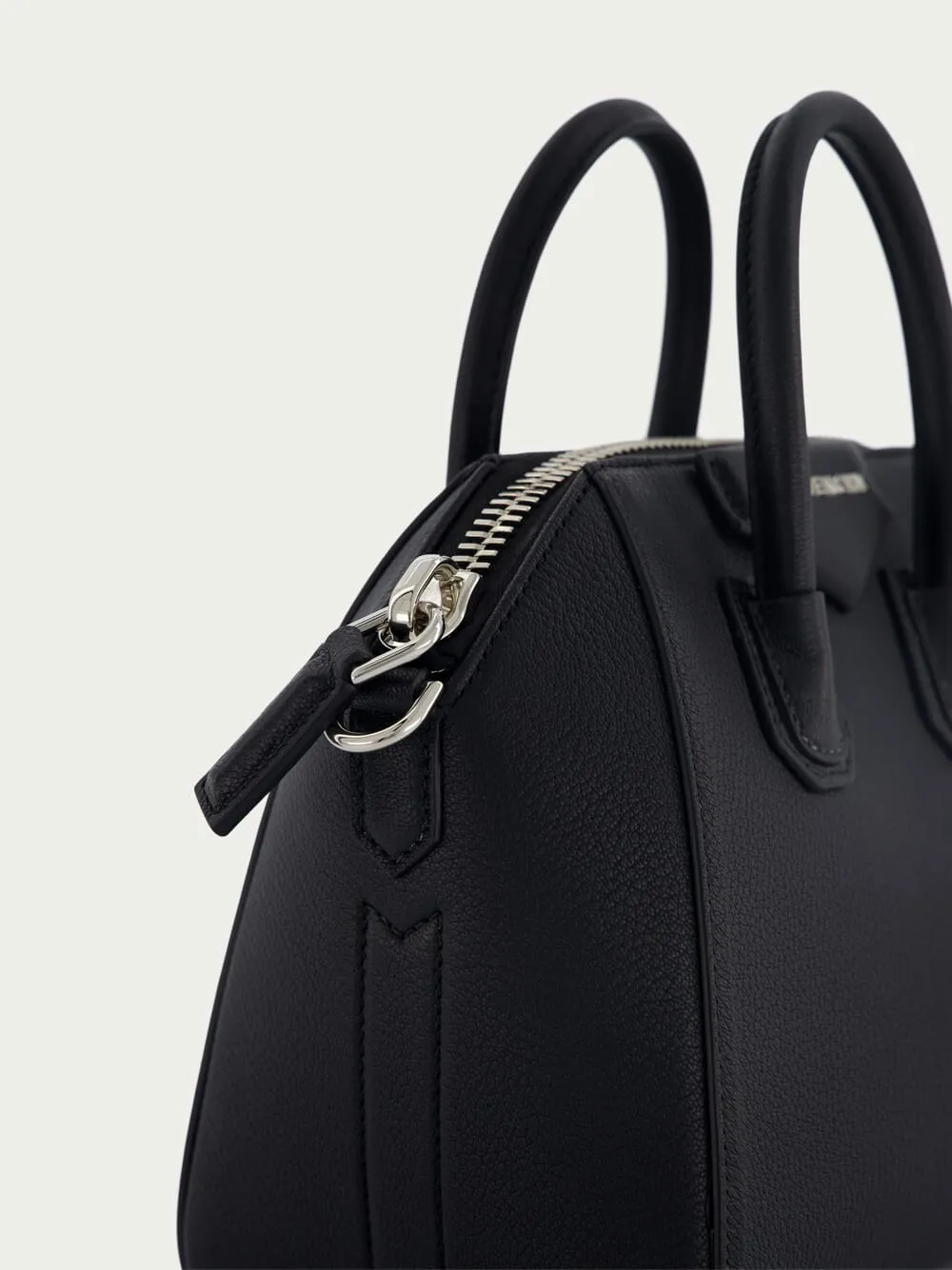 Mini Antigona Bag In Grained Leather